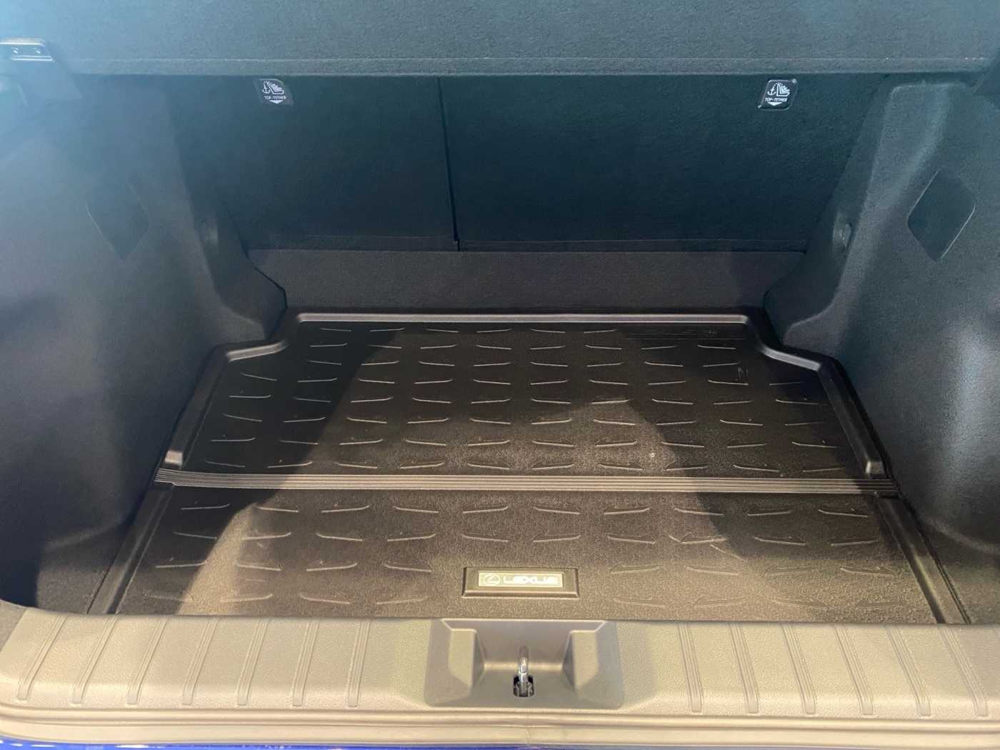 LEXUS LBX 1.5 Hybird Komfortpaket LED KLIMA, LEXUS LBX 1.5 Hybird Komfortpaket LED KLIMA,