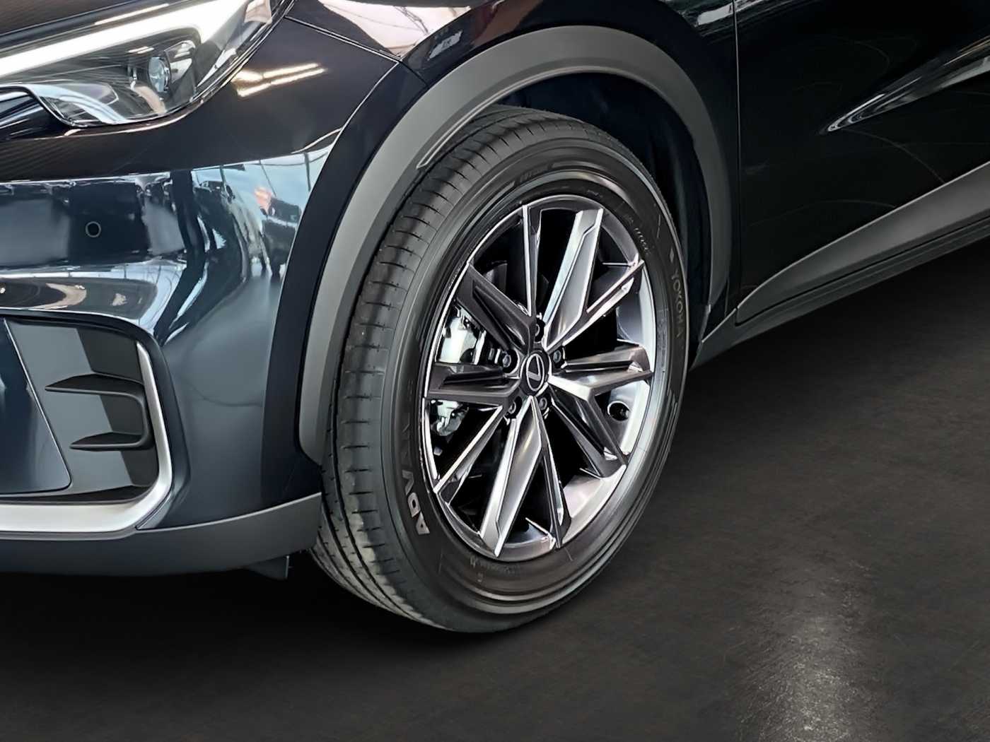 LEXUS LBX 1.5 Hybrid Elegant Black Edition Technologie, LEXUS LBX 1.5 Hybrid Elegant Black Edition Technologie,