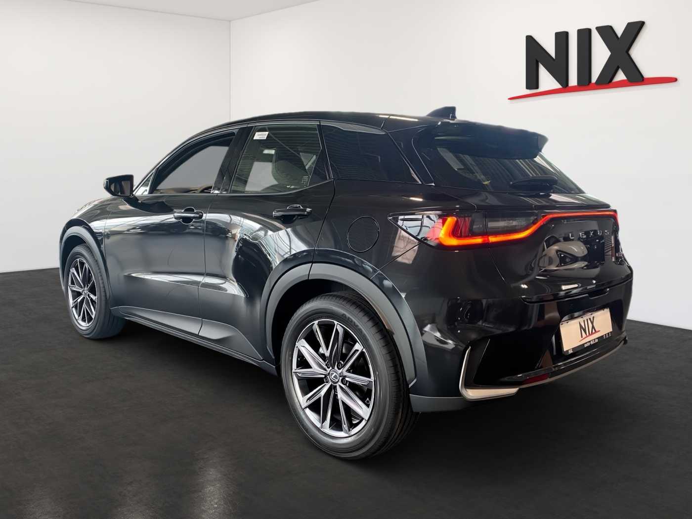 LEXUS LBX 1.5 Hybrid Elegant Black Edition Technologie, LEXUS LBX 1.5 Hybrid Elegant Black Edition Technologie,