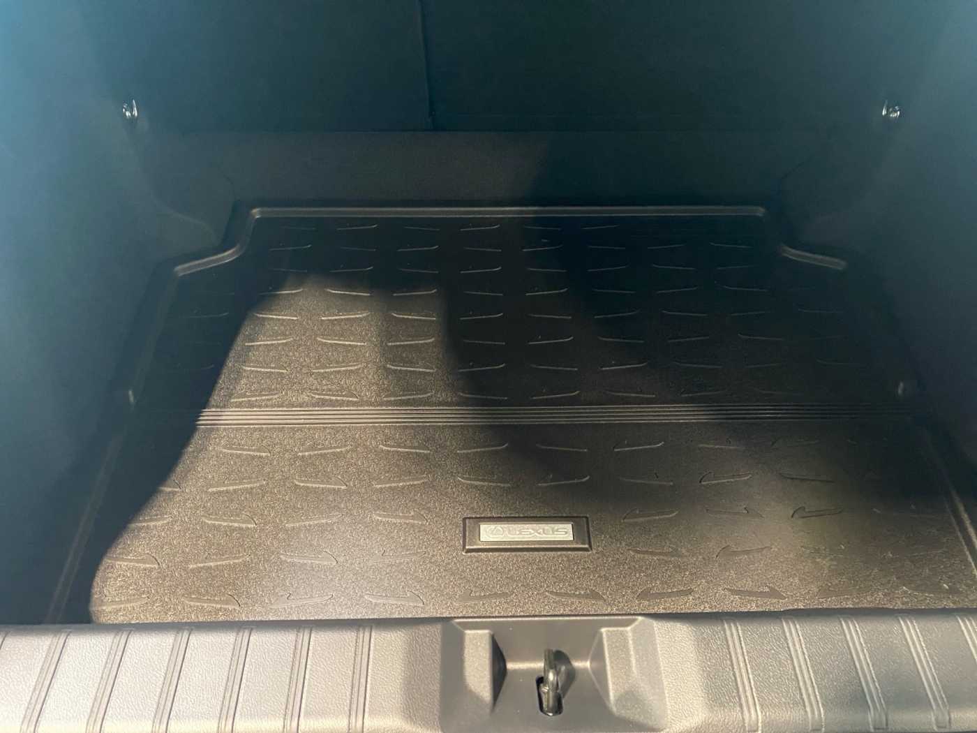 LEXUS LBX 1.5 Hybrid Elegant Black Edition Technologie, LEXUS LBX 1.5 Hybrid Elegant Black Edition Technologie,