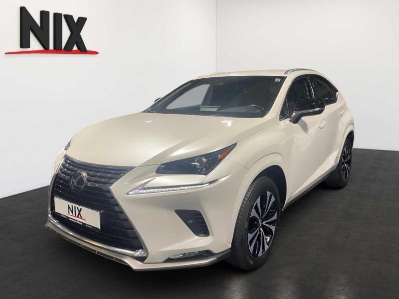 LEXUS  NX 300h 2.5 Hybrid Style Edition LED SHZ,