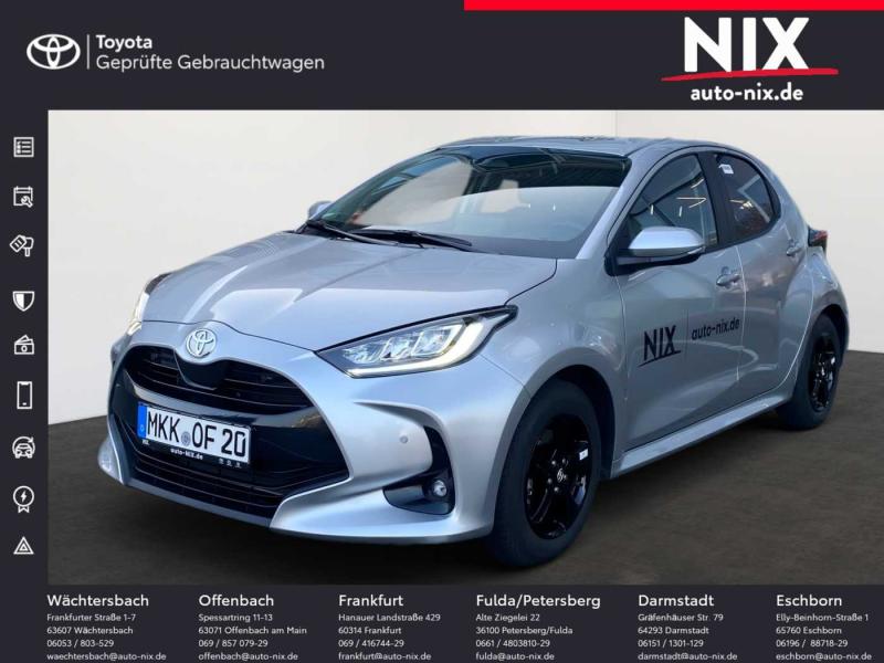 TOYOTA  Yaris 1.5 Hybrid Teamplayer + Safety + Comfort,