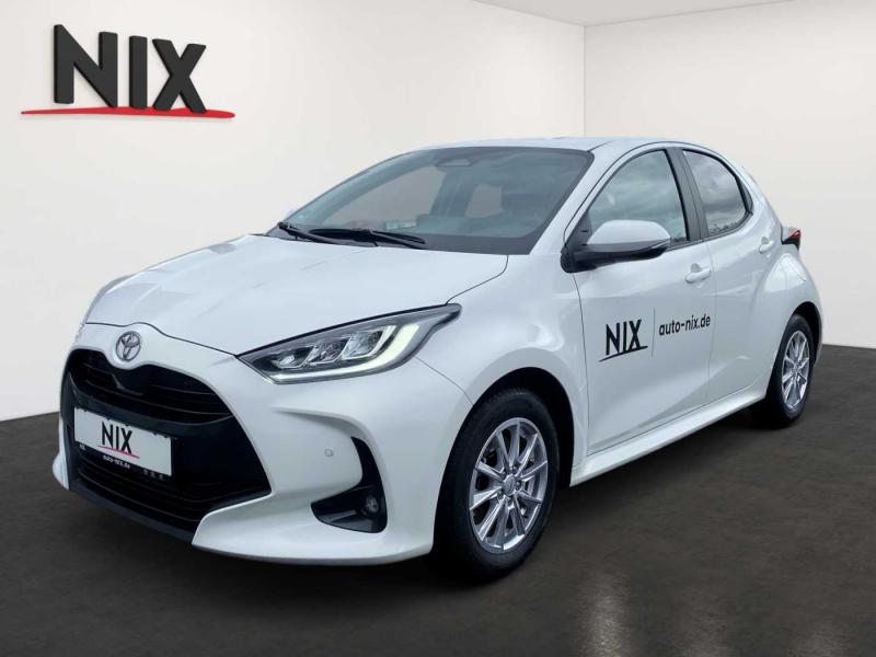 TOYOTA  Yaris 1.5 Hybrid Teamplayer + Safety + Comfort,